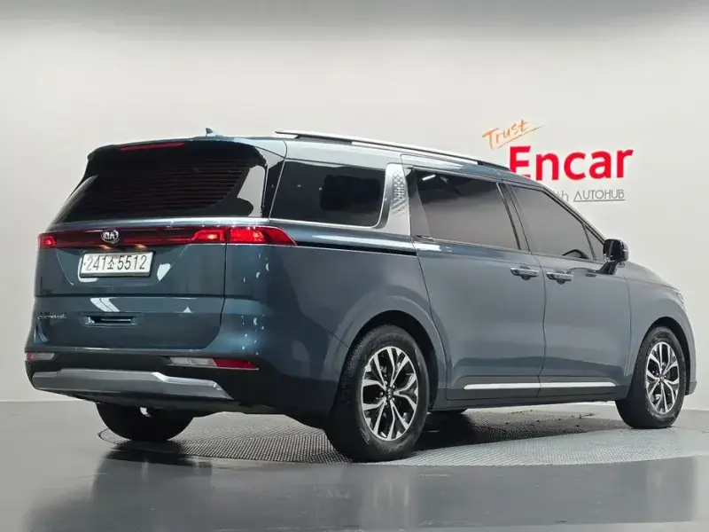 2021 Kia Carnival с пробегом 100 089 км