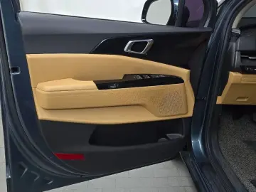 2021 Kia Carnival с пробегом 100 089 км