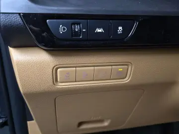 2021 Kia Carnival с пробегом 100 089 км