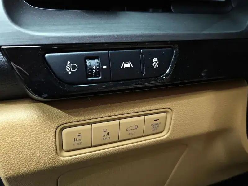 2021 Kia Carnival с пробегом 57 596 км