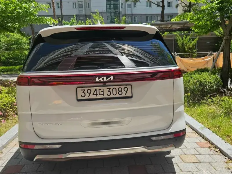 2022 Kia Carnival с пробегом 17 625 км