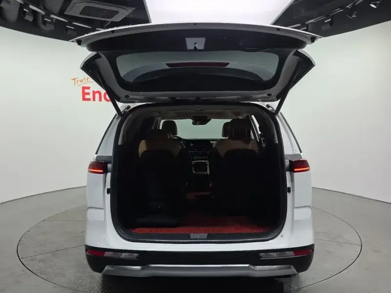 2021 Kia Carnival с пробегом 59 464 км