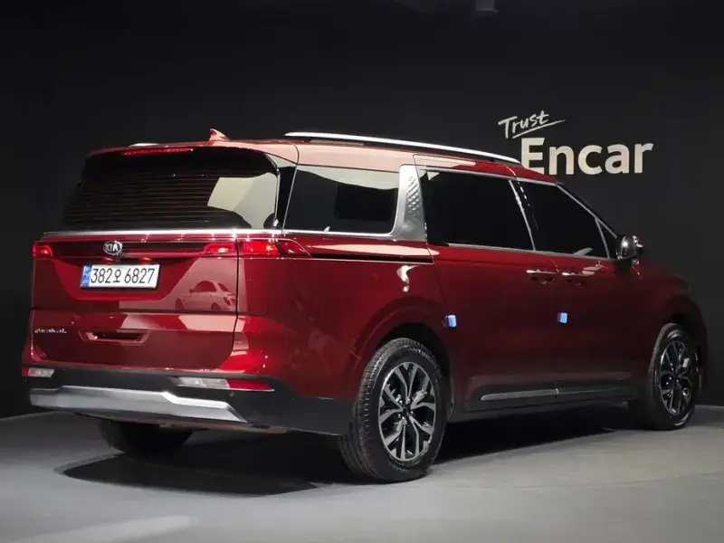 2021 Kia Carnival с пробегом 56 929 км