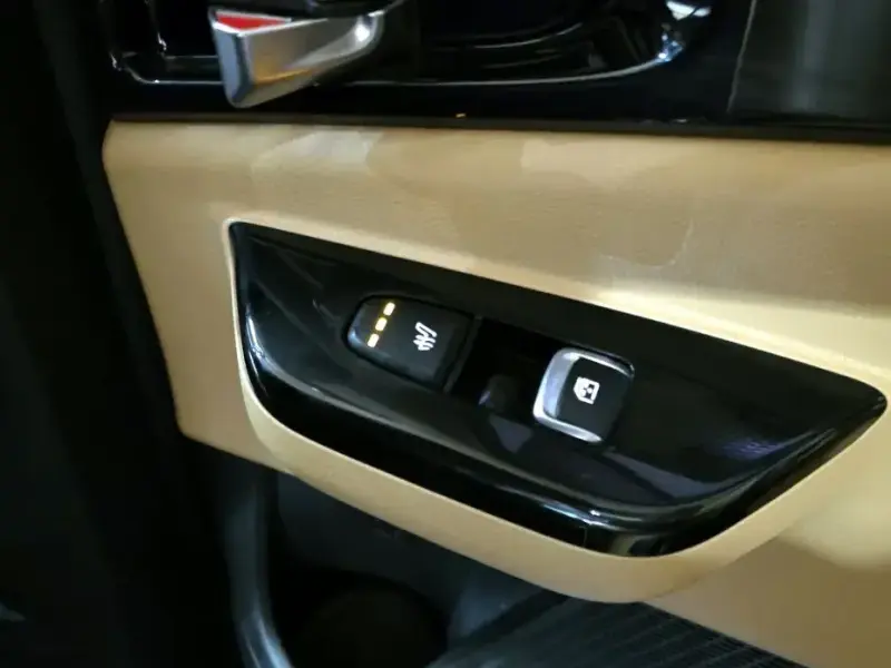 2021 Kia Carnival с пробегом 56 929 км