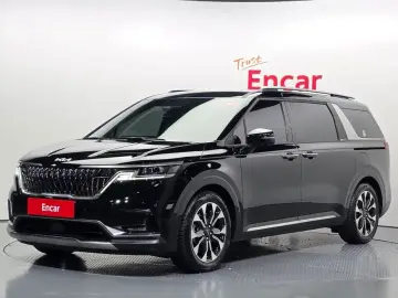 2022 Kia Carnival с пробегом 45 504 км