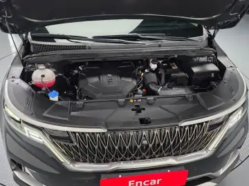 2022 Kia Carnival с пробегом 45 504 км