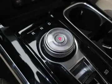 2022 Kia Carnival с пробегом 72 937 км