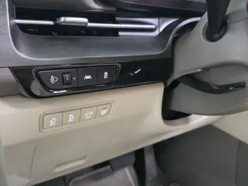 2022 Kia Carnival с пробегом 72 937 км