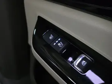 2022 Kia Carnival с пробегом 72 937 км