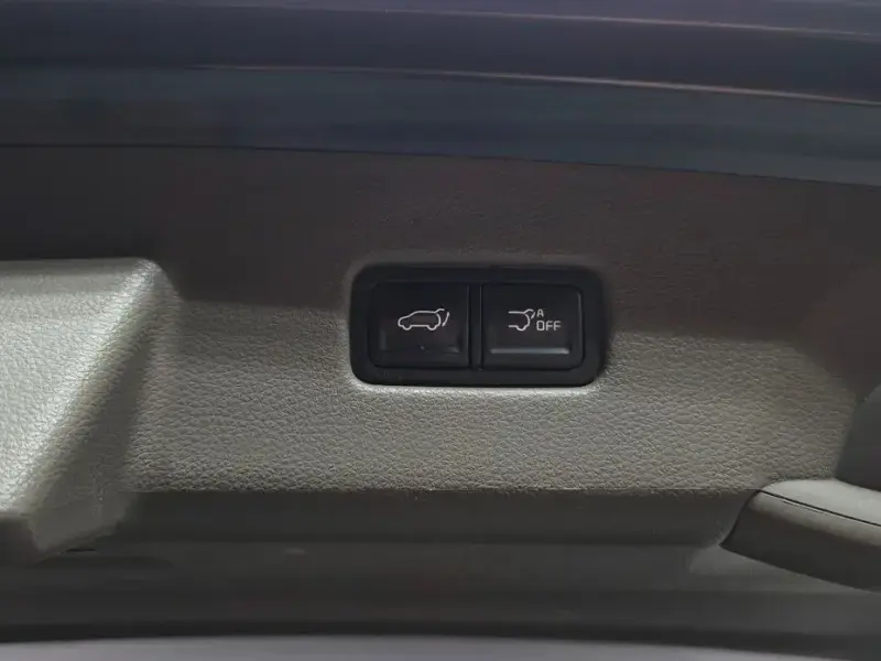 2022 Kia Carnival с пробегом 72 937 км