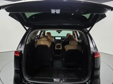 2022 Kia Carnival с пробегом 45 504 км