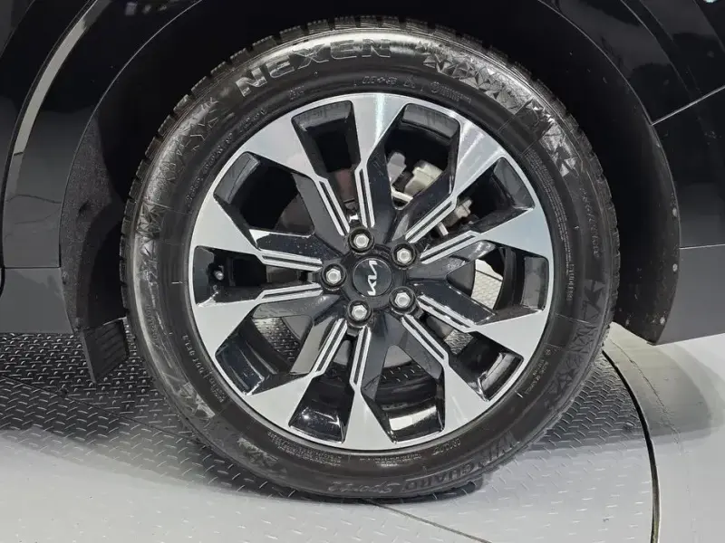 2022 Kia Carnival с пробегом 45 504 км