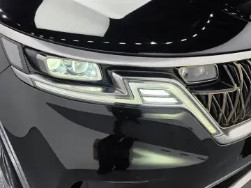 2022 Kia Carnival с пробегом 45 504 км