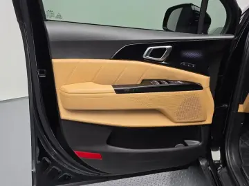 2022 Kia Carnival с пробегом 45 504 км