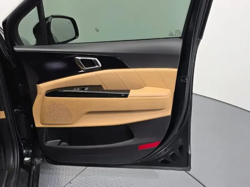 2022 Kia Carnival с пробегом 45 504 км