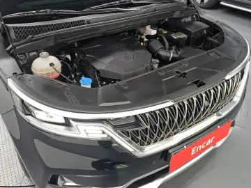 2021 Kia Carnival с пробегом 105 394 км