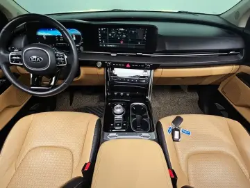 2021 Kia Carnival с пробегом 105 394 км