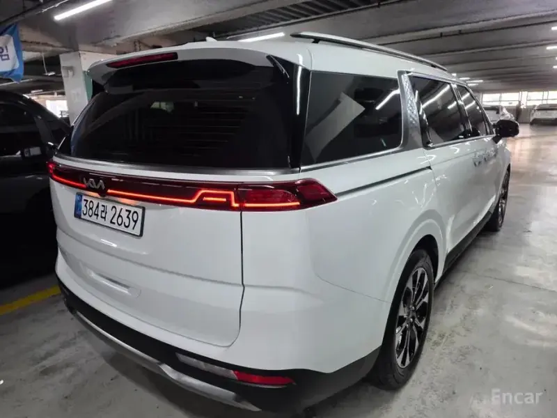2022 Kia Carnival с пробегом 56 000 км