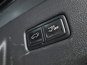 2021 Kia Carnival с пробегом 105 394 км