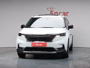 2022 Kia Carnival с пробегом 61 714 км
