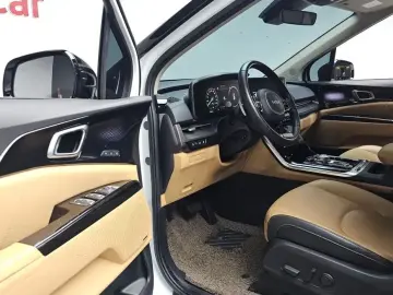 2022 Kia Carnival с пробегом 61 714 км