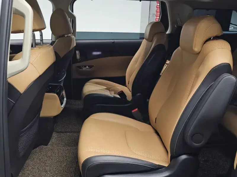 2022 Kia Carnival с пробегом 61 714 км