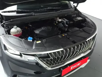 2022 Kia Carnival с пробегом 37 745 км