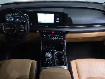 2022 Kia Carnival с пробегом 37 745 км