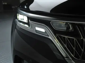 2022 Kia Carnival с пробегом 37 745 км