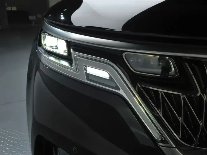 2022 Kia Carnival с пробегом 37 745 км