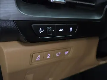 2022 Kia Carnival с пробегом 37 745 км