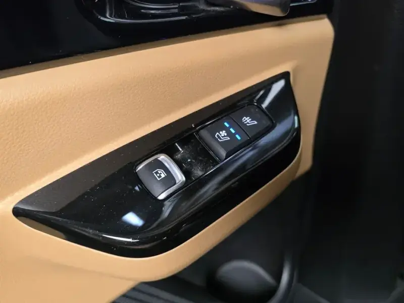 2022 Kia Carnival с пробегом 51 800 км