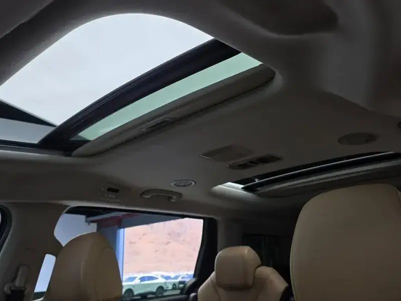 2022 Kia Carnival с пробегом 51 800 км