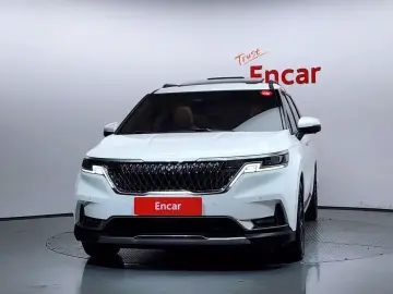 2023 Kia Carnival с пробегом 22 467 км