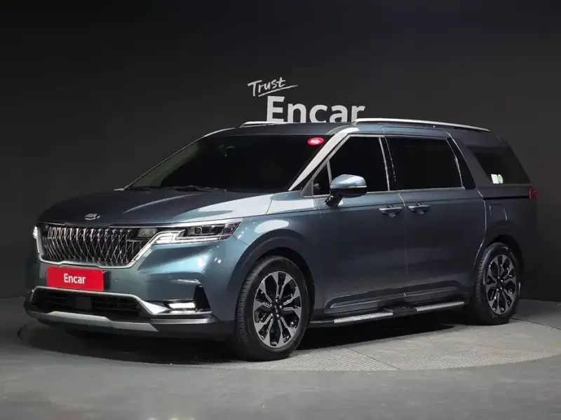 2021 Kia Carnival с пробегом 105 052 км