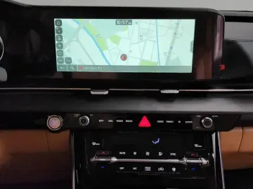 2023 Kia Carnival с пробегом 22 467 км