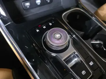 2021 Kia Carnival с пробегом 105 052 км