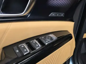 2021 Kia Carnival с пробегом 105 052 км