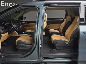2021 Kia Carnival с пробегом 105 052 км