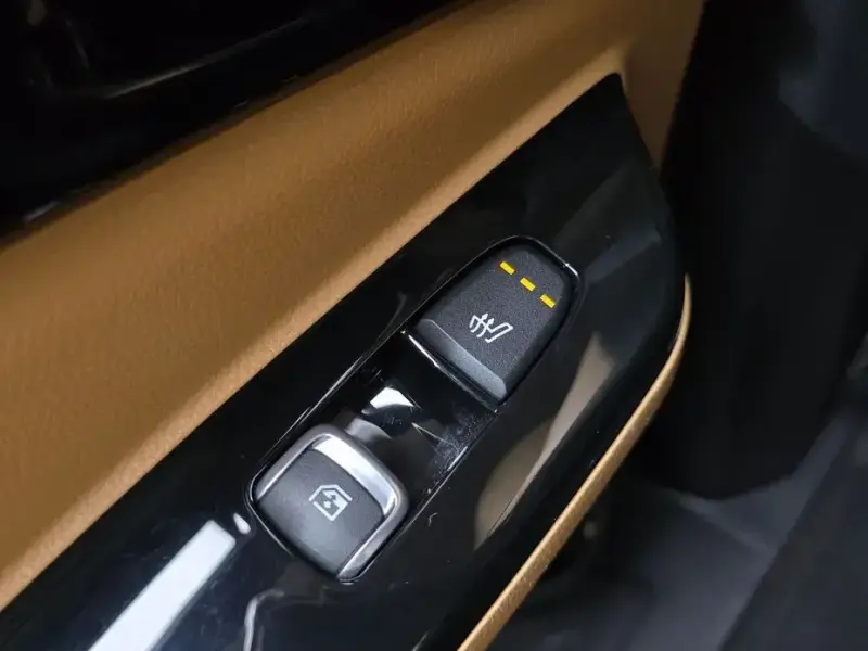 2021 Kia Carnival с пробегом 105 052 км
