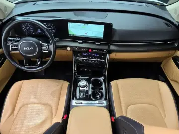 2022 Kia Carnival с пробегом 56 291 км