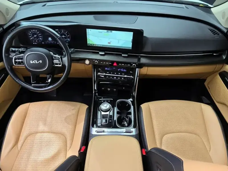 2022 Kia Carnival с пробегом 56 291 км