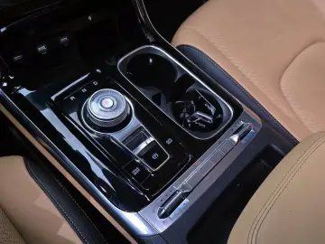 2022 Kia Carnival с пробегом 56 291 км