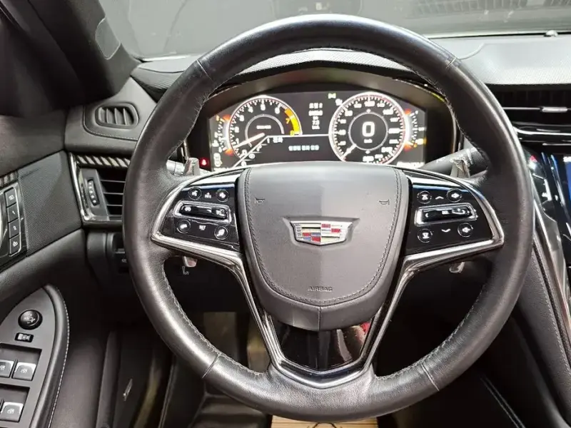 2015 Cadillac CTS с пробегом 73 013 км