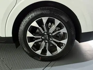 2022 Kia Carnival с пробегом 56 291 км