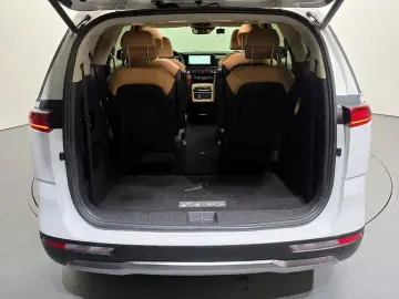 2022 Kia Carnival с пробегом 56 291 км