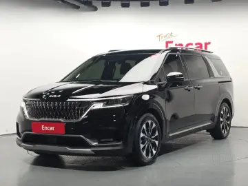 2022 Kia Carnival с пробегом 11 448 км