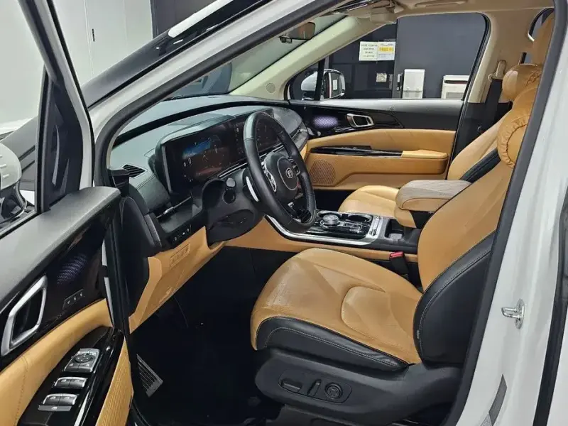 2021 Kia Carnival с пробегом 51 522 км