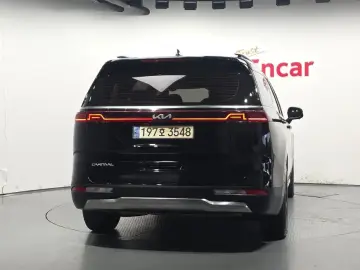 2022 Kia Carnival с пробегом 11 448 км