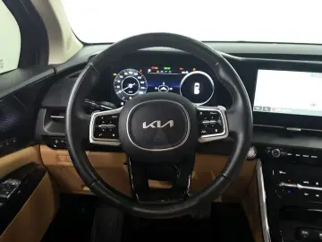 2022 Kia Carnival с пробегом 11 448 км